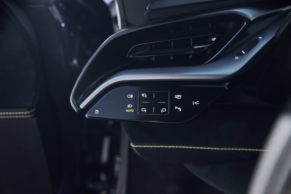 2023 Ferrari SF90 Stradale Base AWD