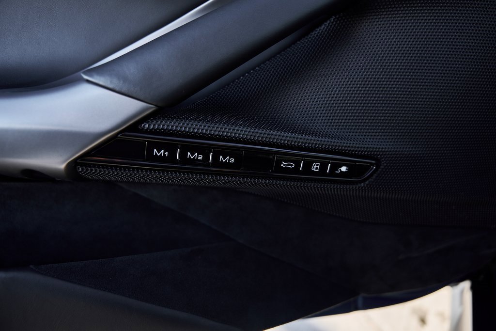 2023 Ferrari SF90 Stradale Base AWD