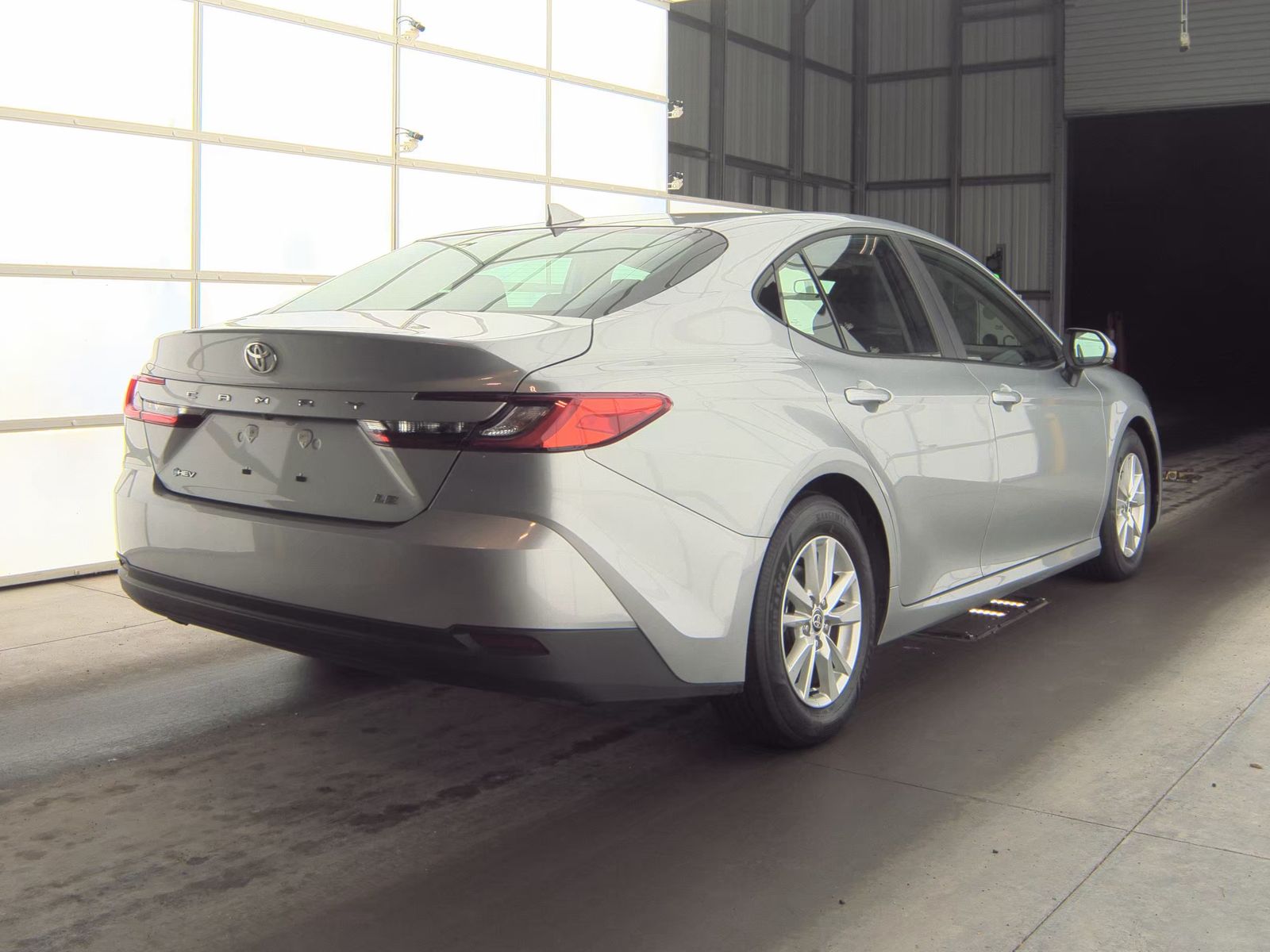 2025 Toyota Camry LE FWD