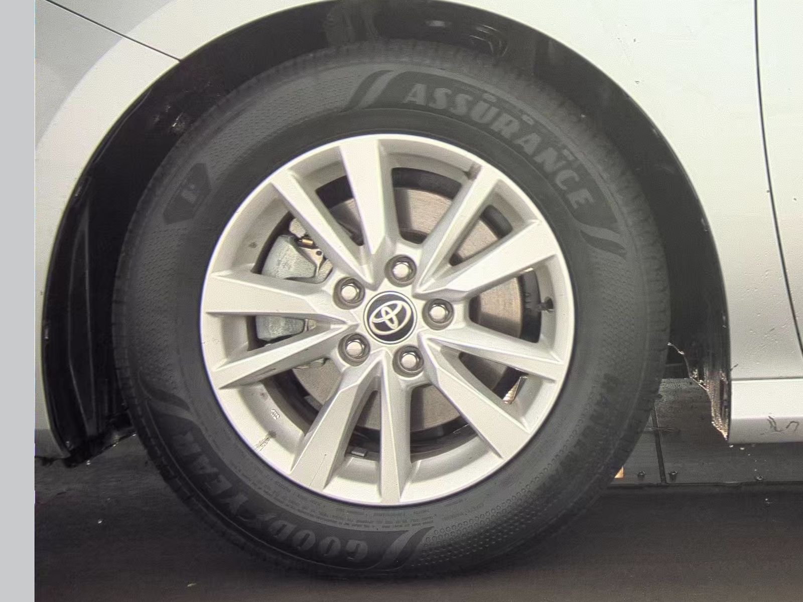 2025 Toyota Camry LE FWD