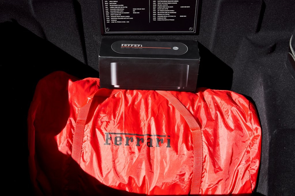 2022 Ferrari F8 Base RWD