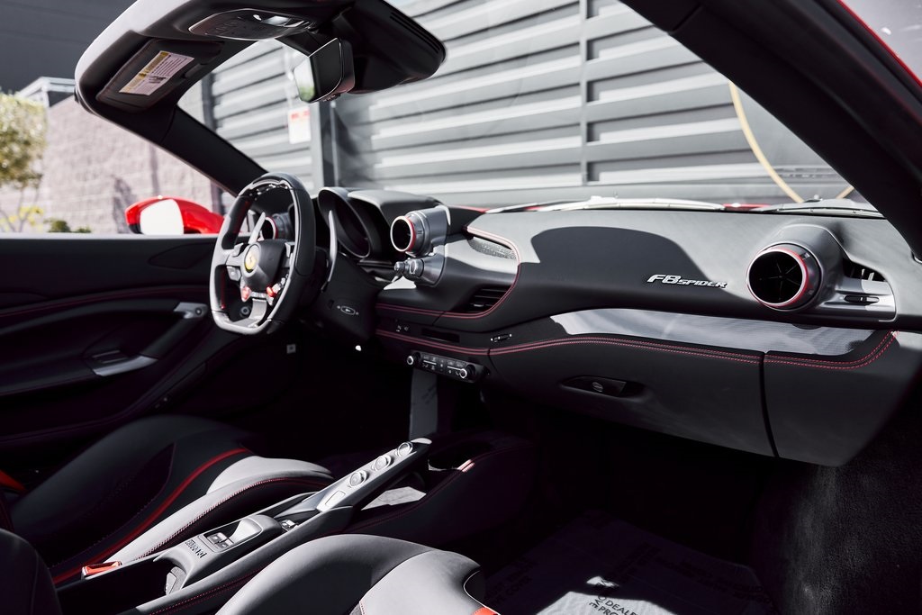 2022 Ferrari F8 Base RWD