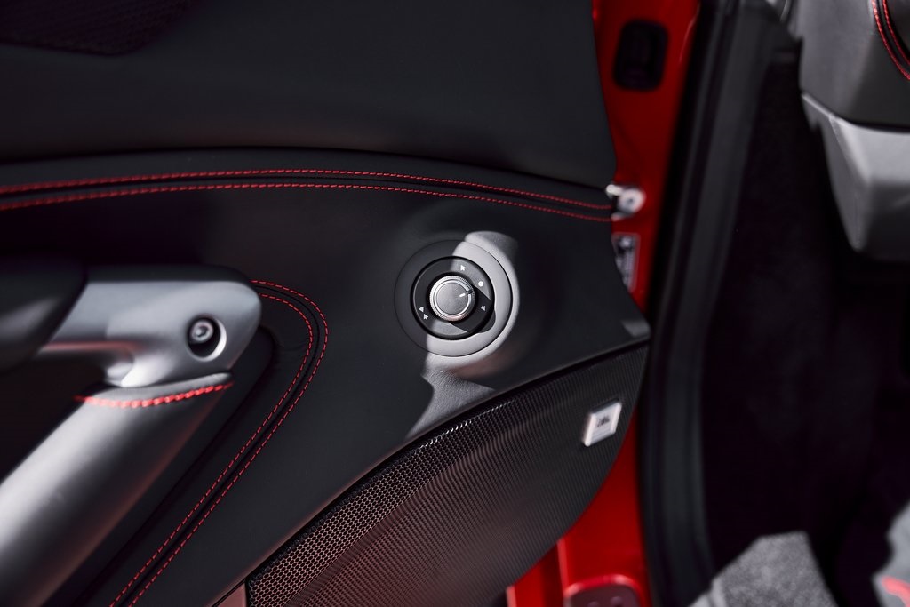 2022 Ferrari F8 Base RWD