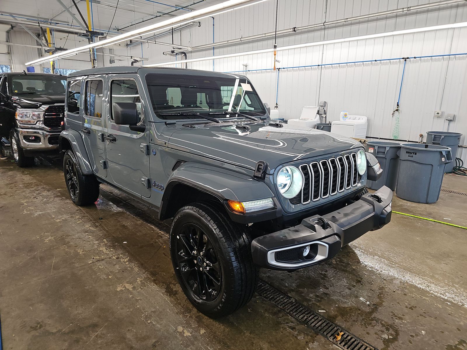 JEEP WRANGLER - 4