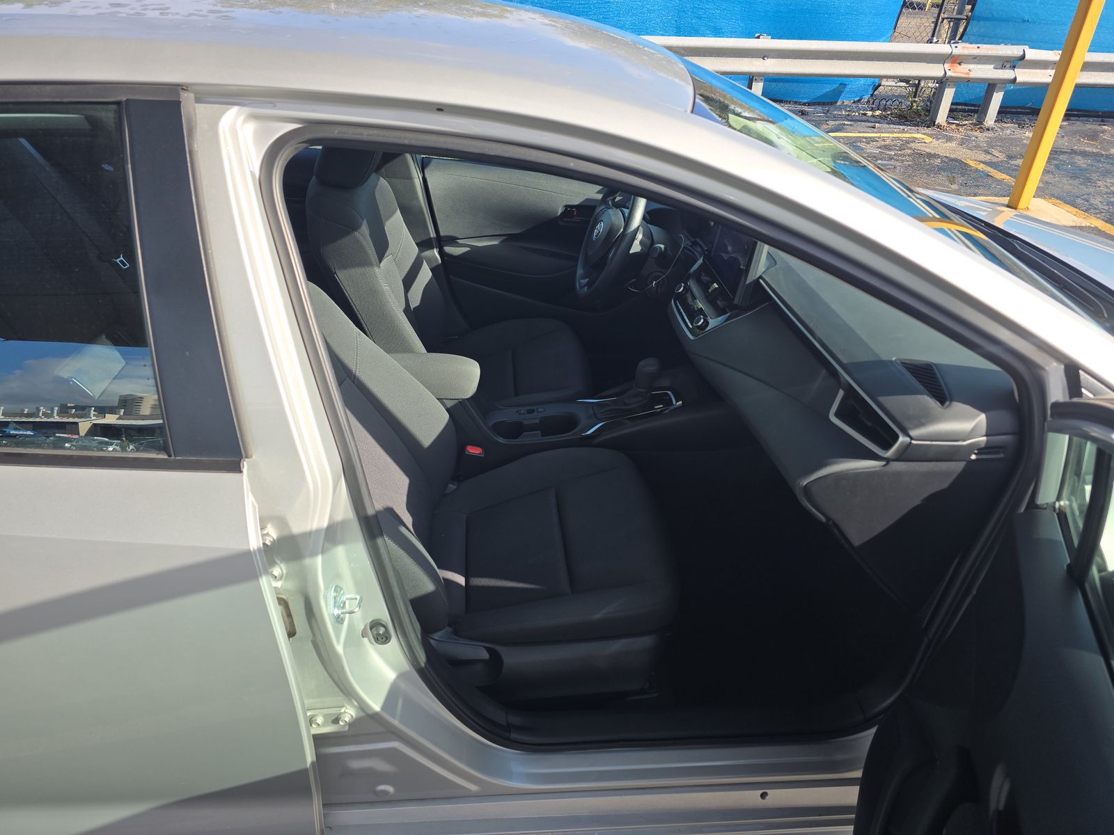 2024 Toyota Corolla LE FWD