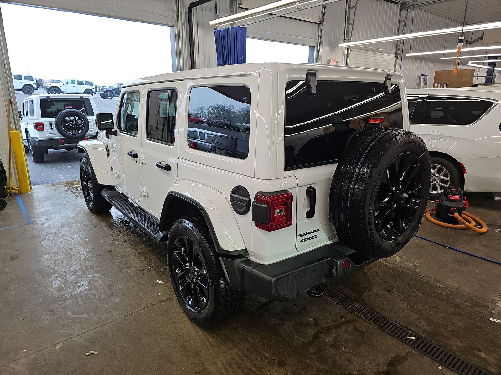 JEEP WRANGLER - 7
