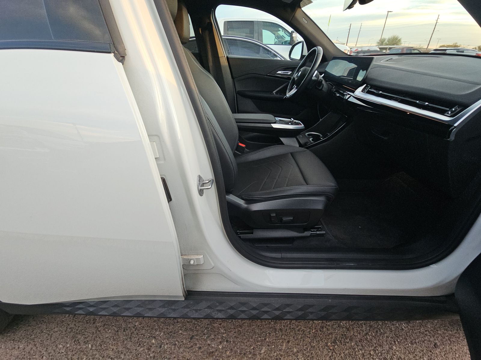 2025 BMW X2 xDrive28i AWD