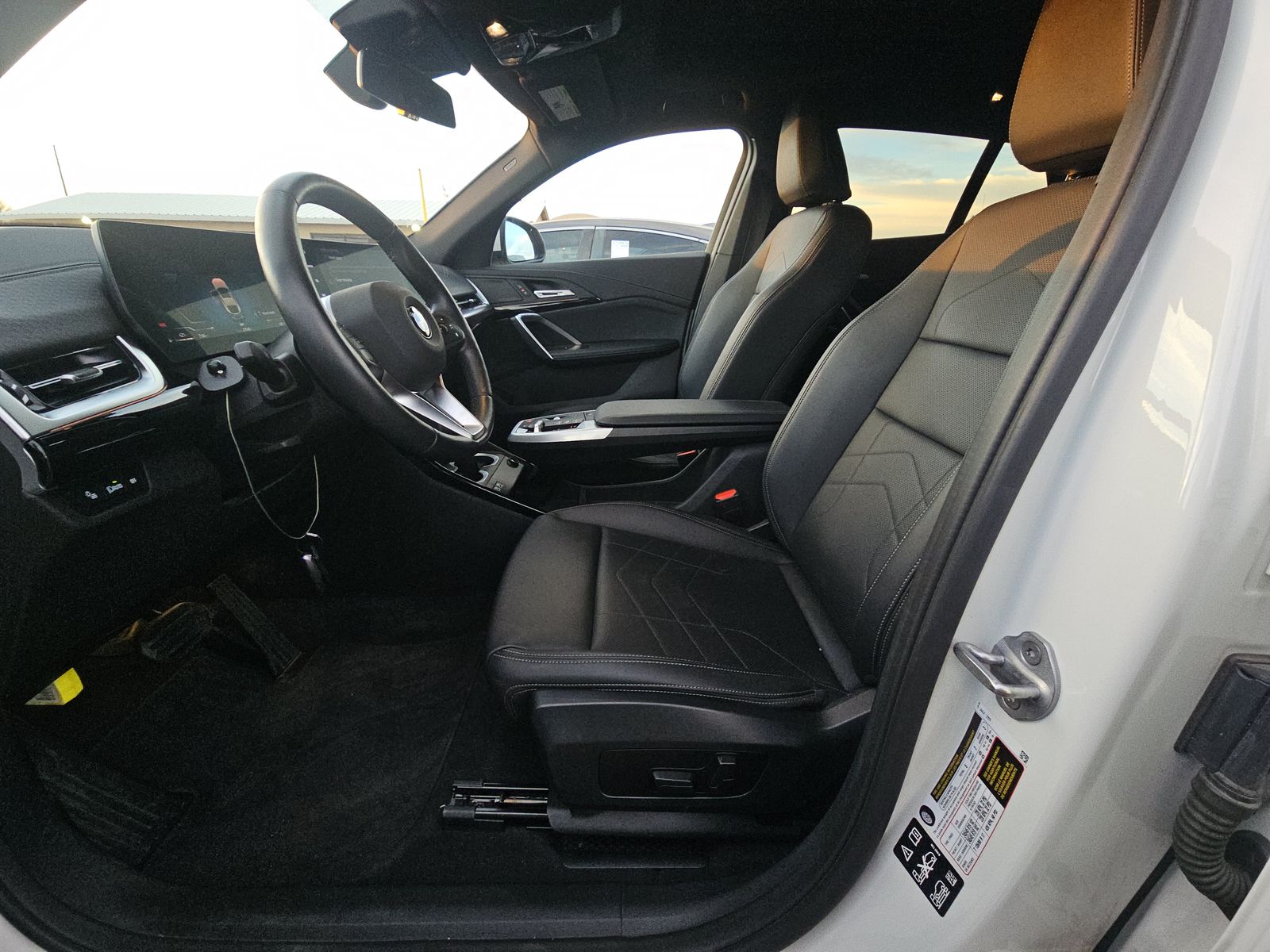 2025 BMW X2 xDrive28i AWD