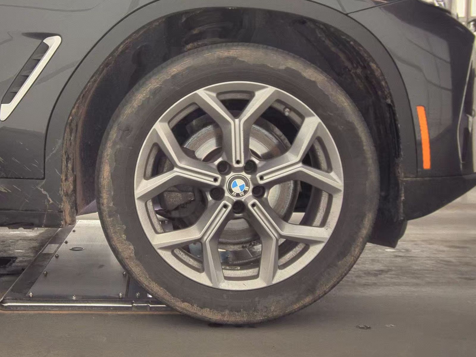 2024 BMW X3 sDrive30i RWD