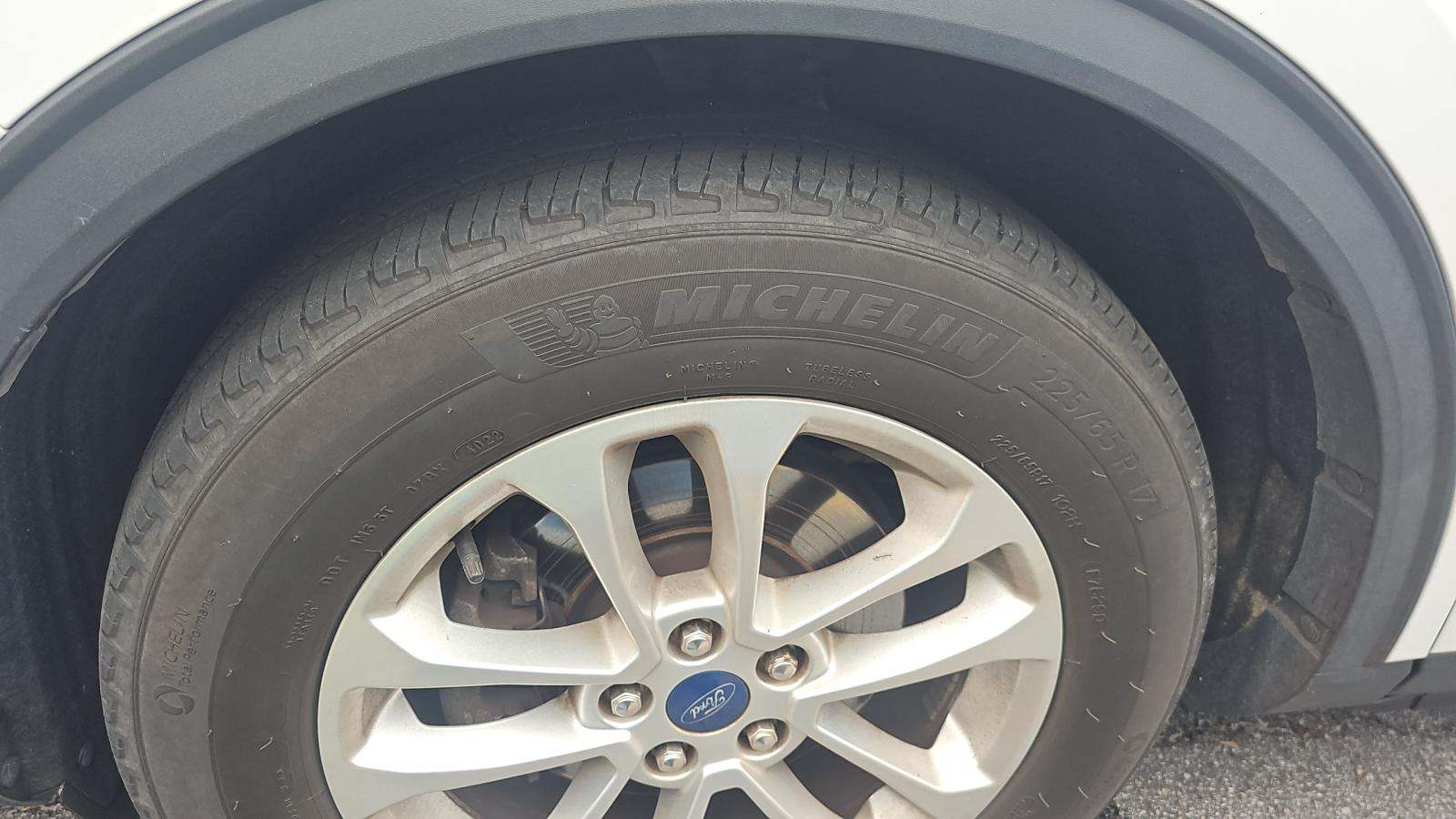 2022 Ford Escape SE FWD