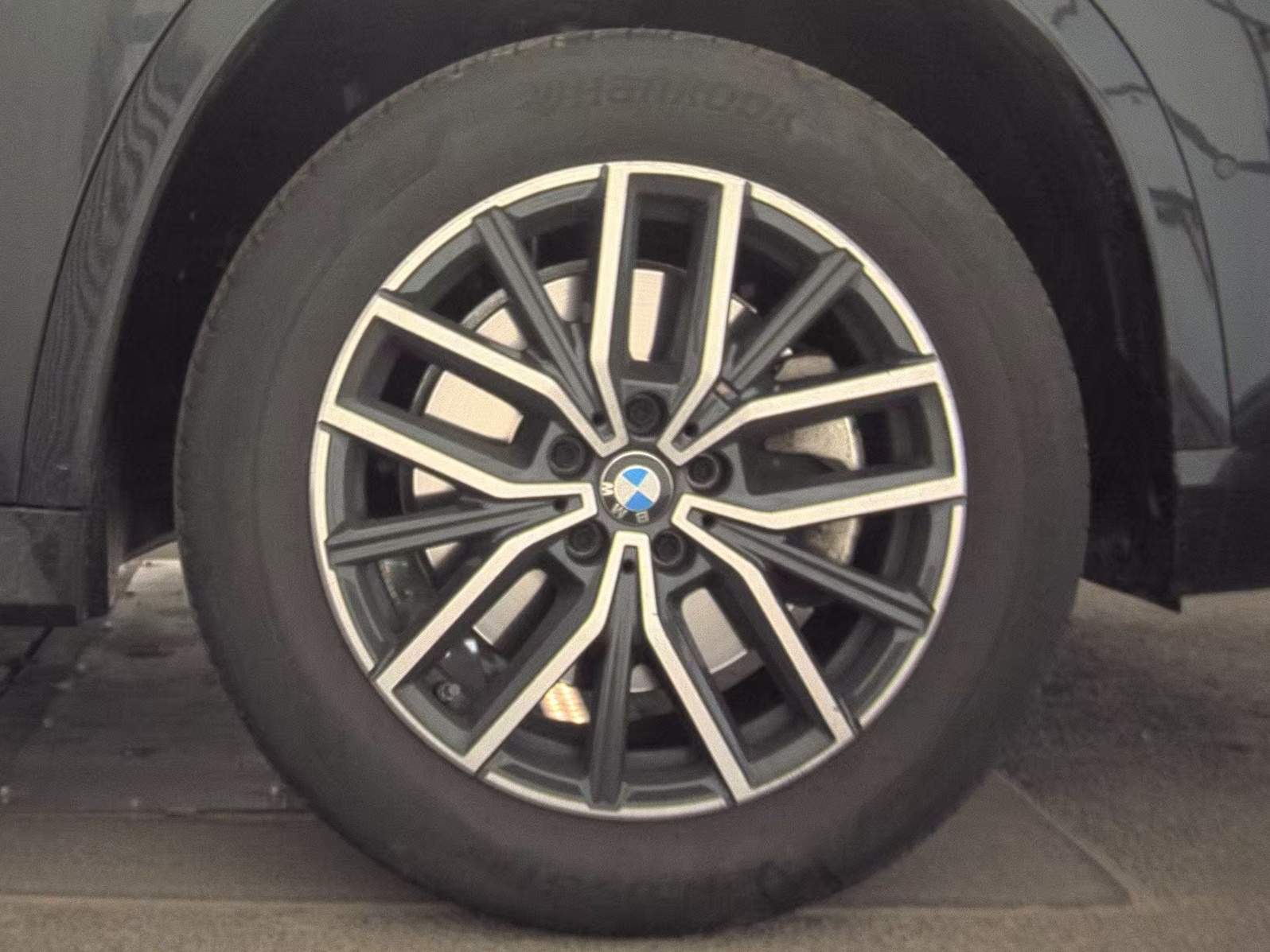 2025 BMW X1 xDrive28i AWD