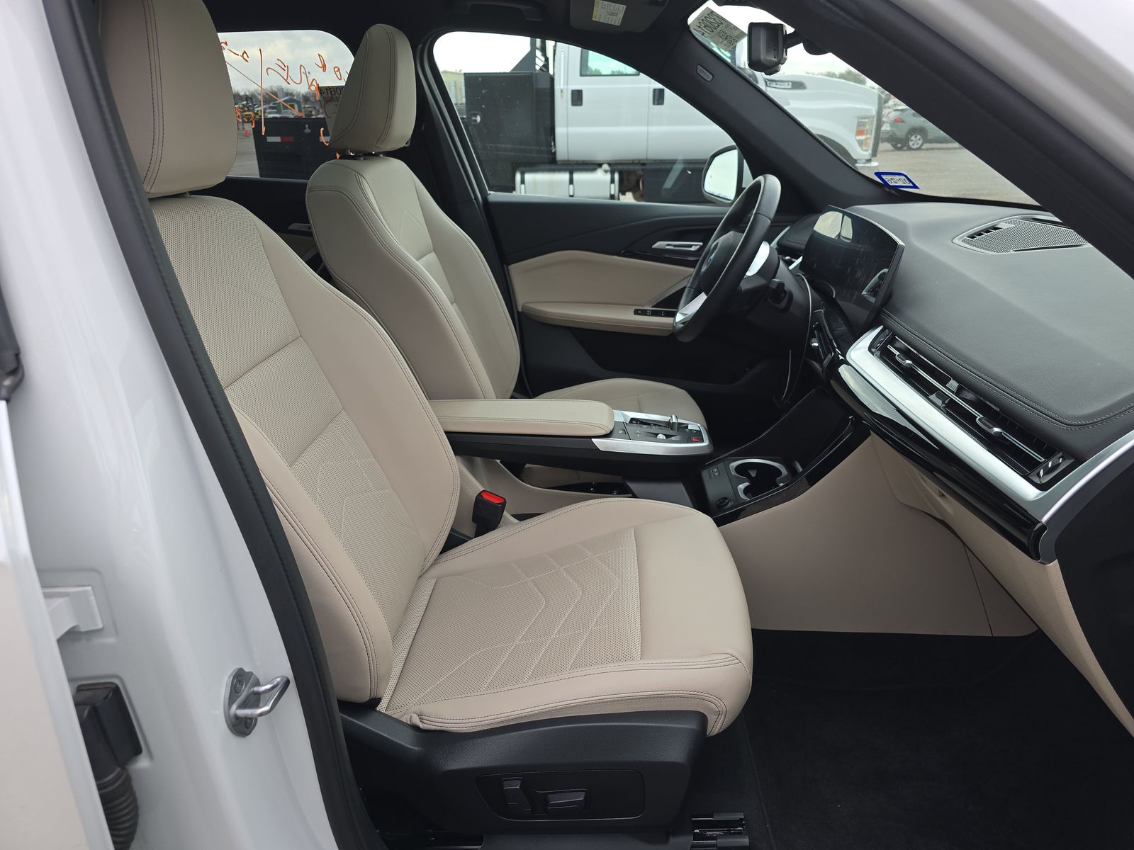 2025 BMW X1 xDrive28i AWD