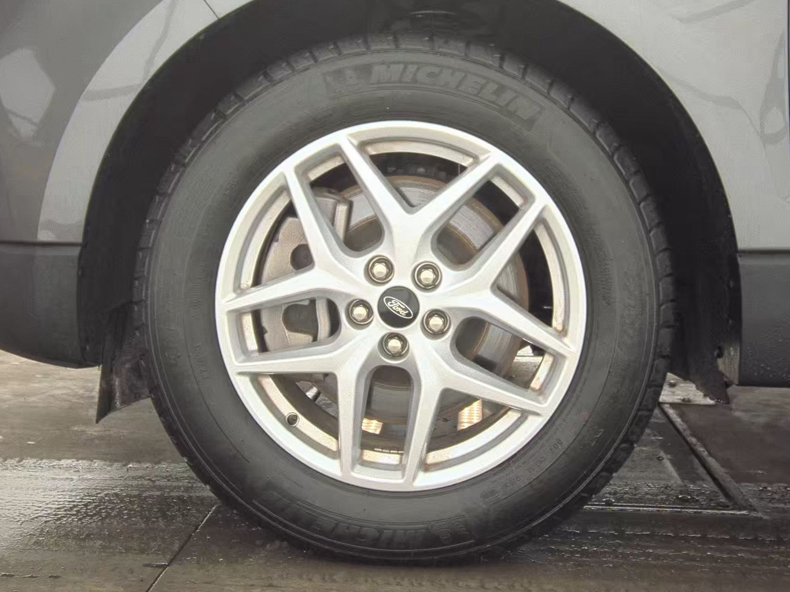 2023 Ford Edge SEL AWD