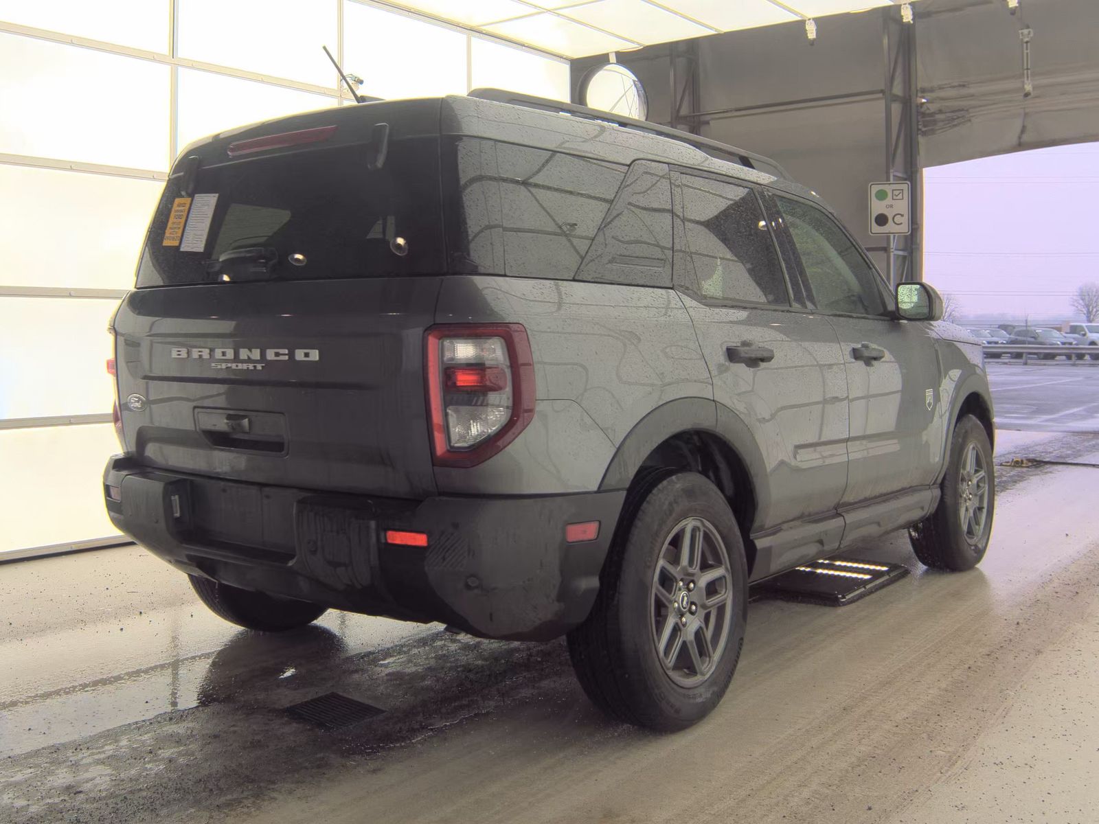 FORD BRONCO - 6