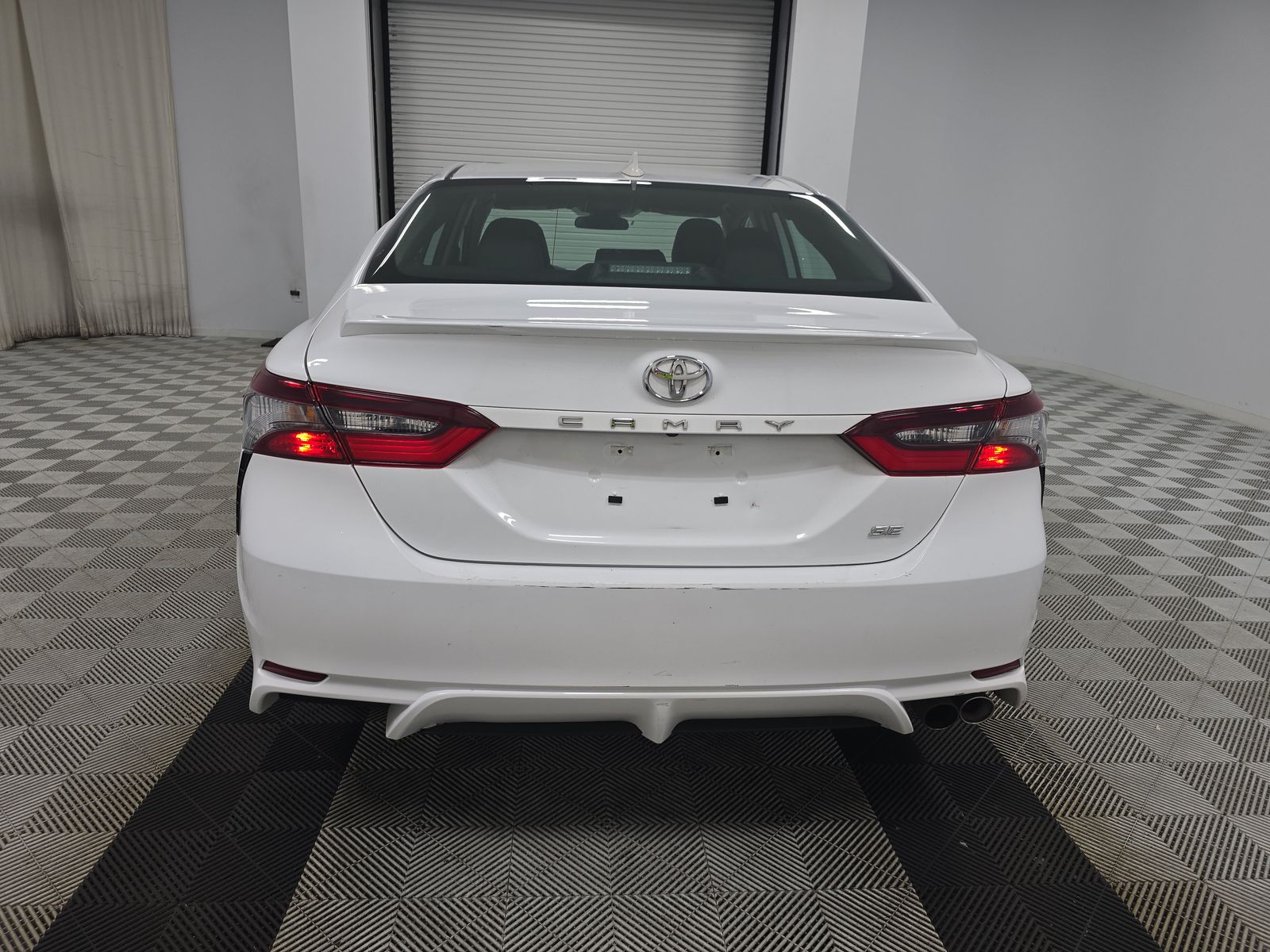 2024 Toyota Camry SE FWD