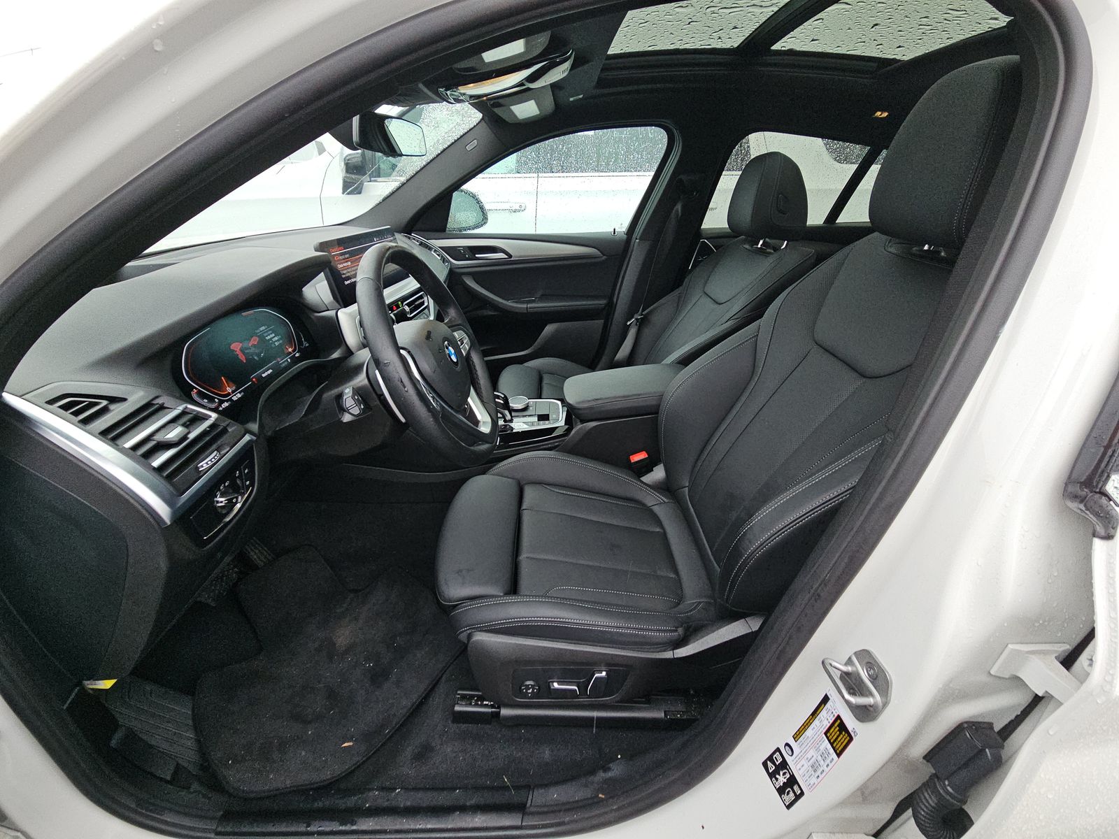 2025 BMW X4 xDrive30i AWD