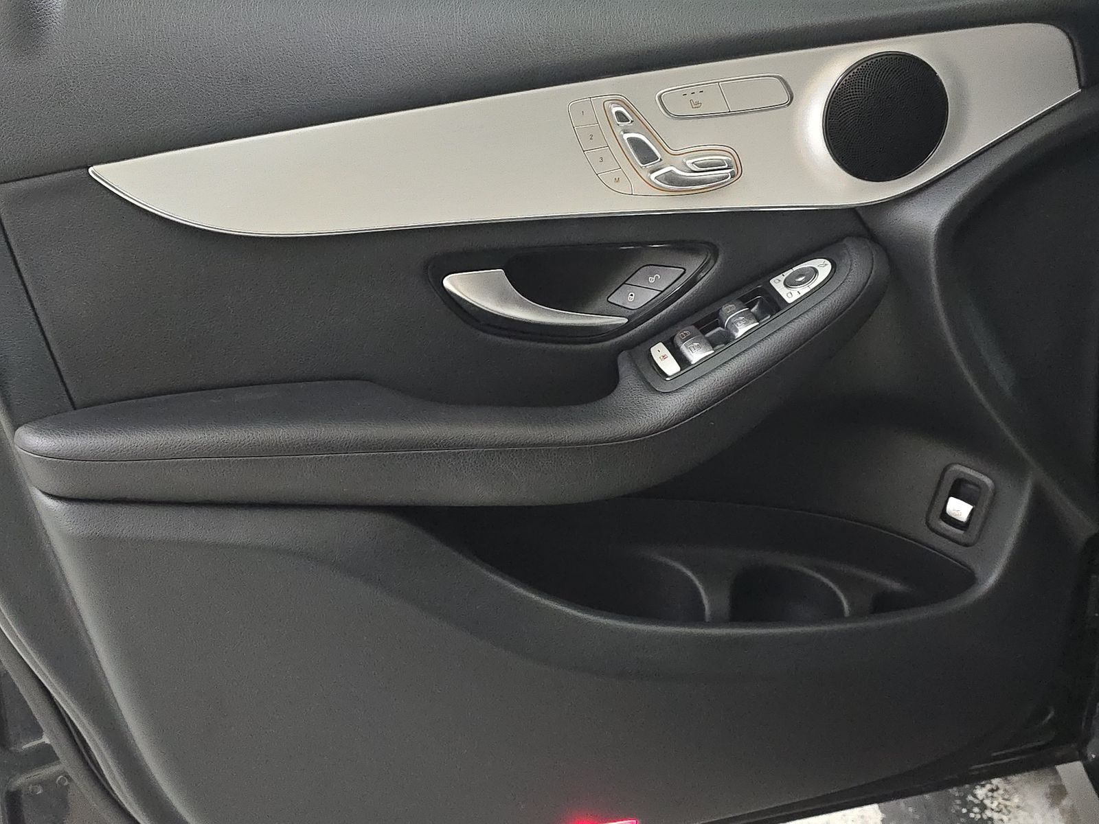 2022 Mercedes-Benz GLC GLC 300 RWD