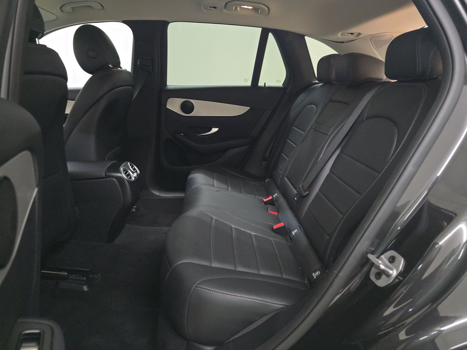 2022 Mercedes-Benz GLC GLC 300 RWD