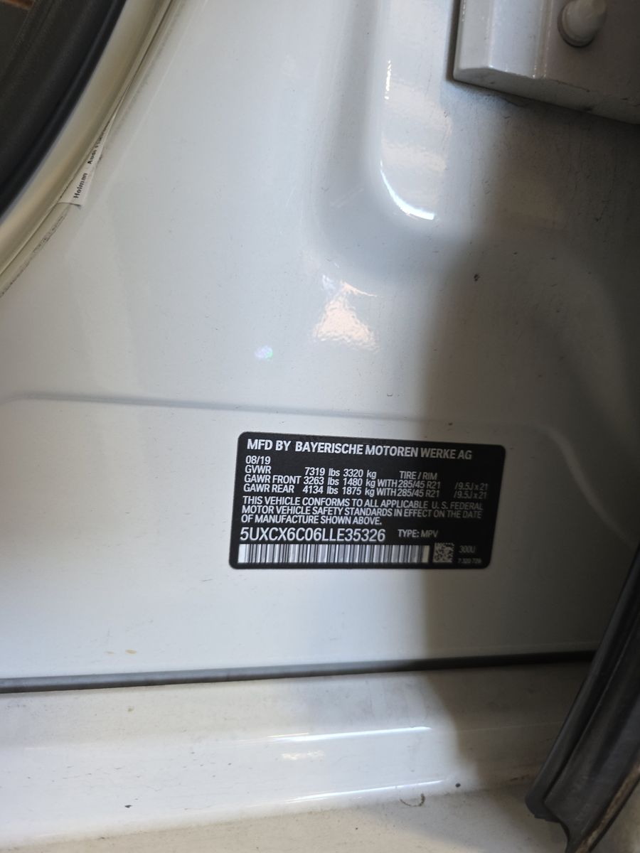 2020 BMW X7 M50i AWD