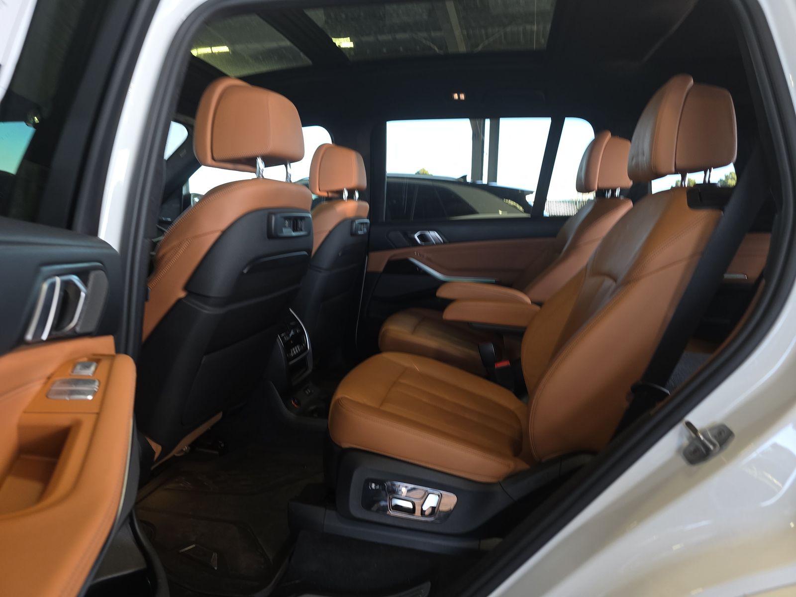 2020 BMW X7 M50i AWD