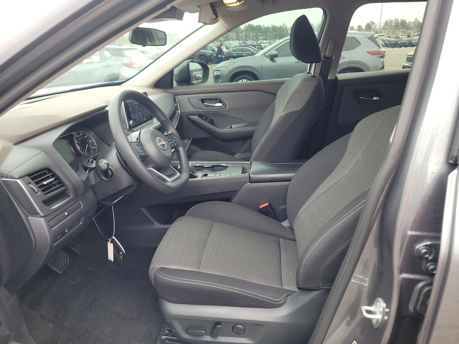 2023 Nissan Rogue SV FWD