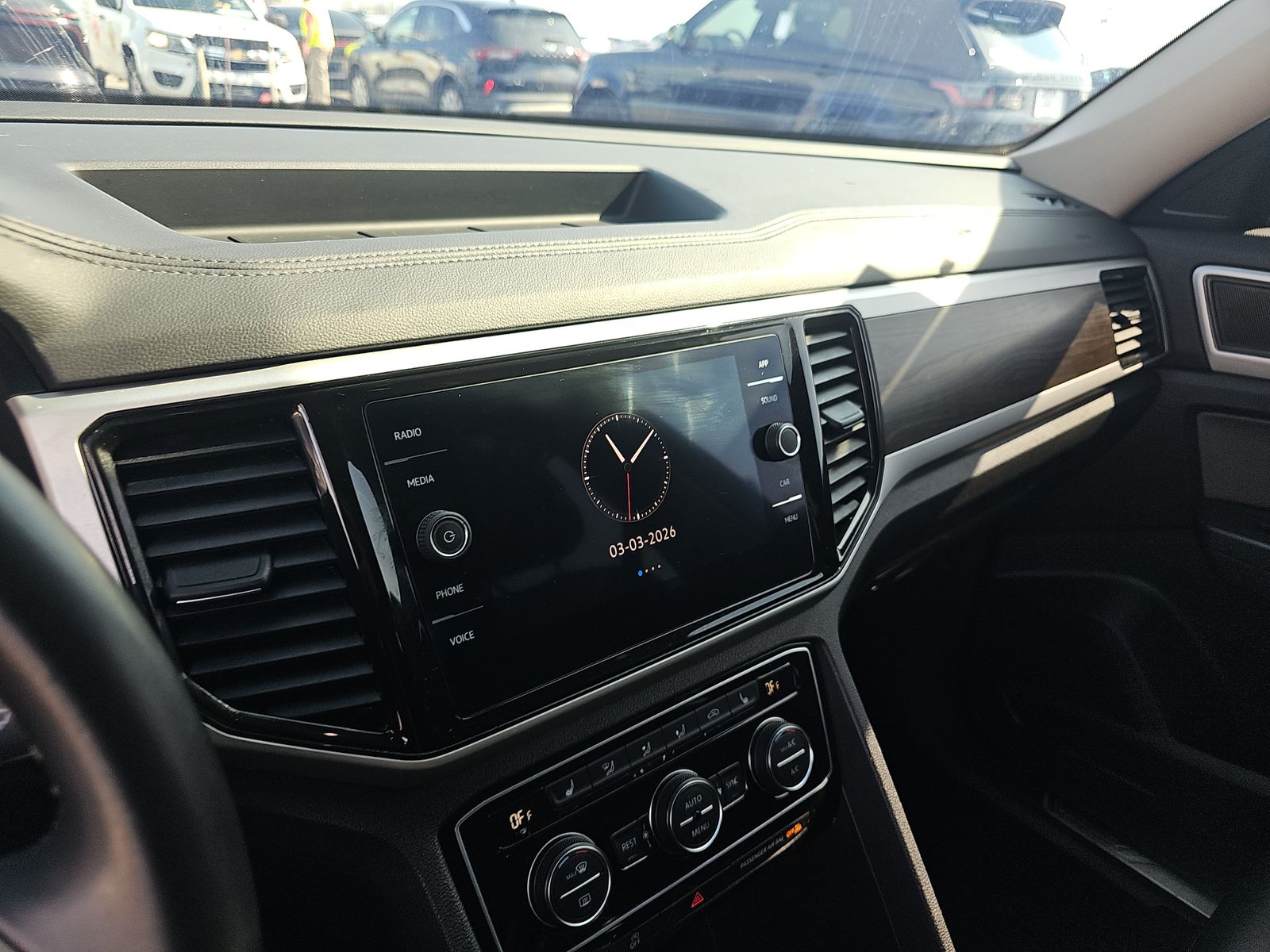 2022 Volkswagen Atlas 2.0T SE FWD