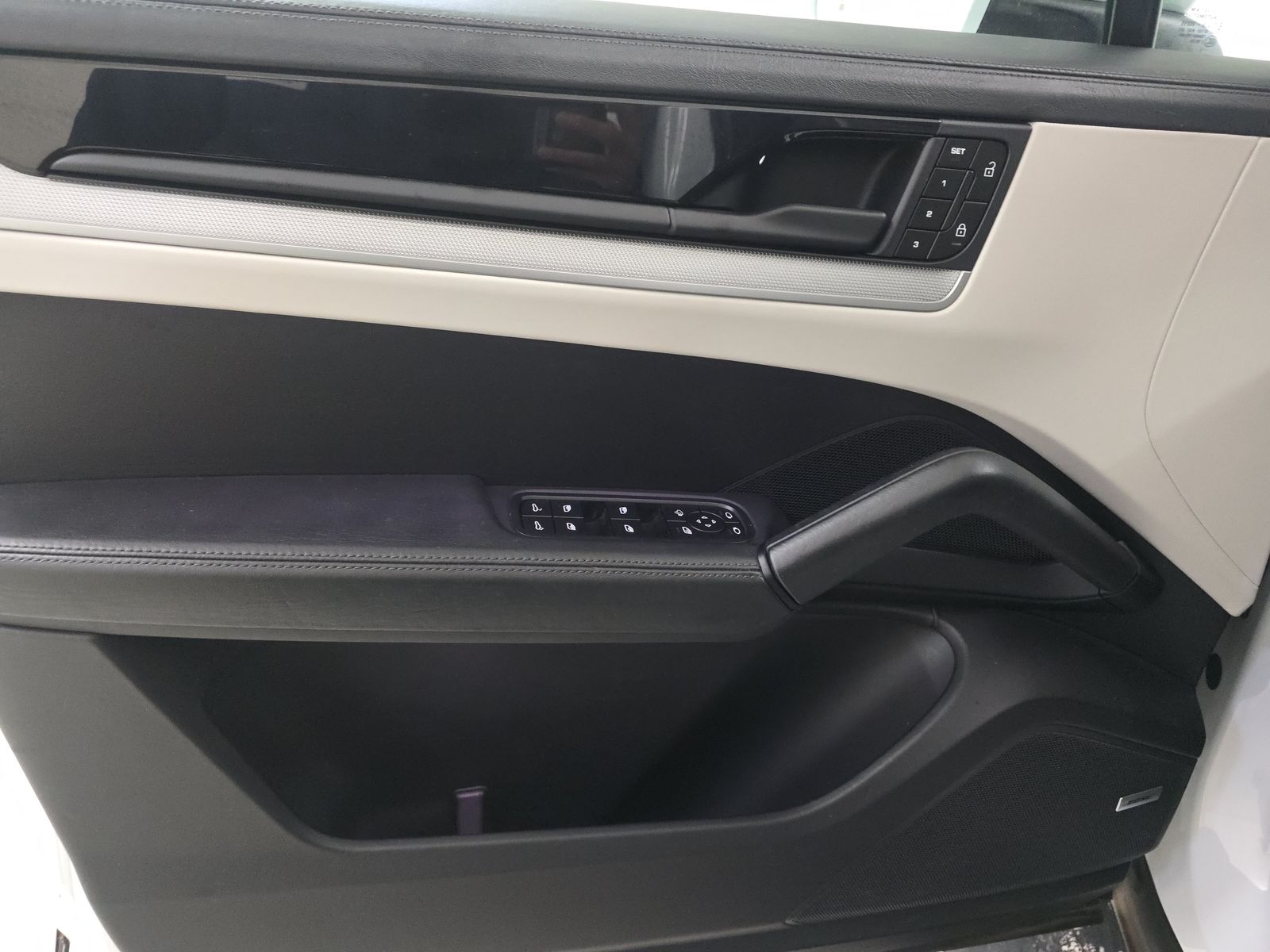 2024 Porsche Cayenne Base AWD