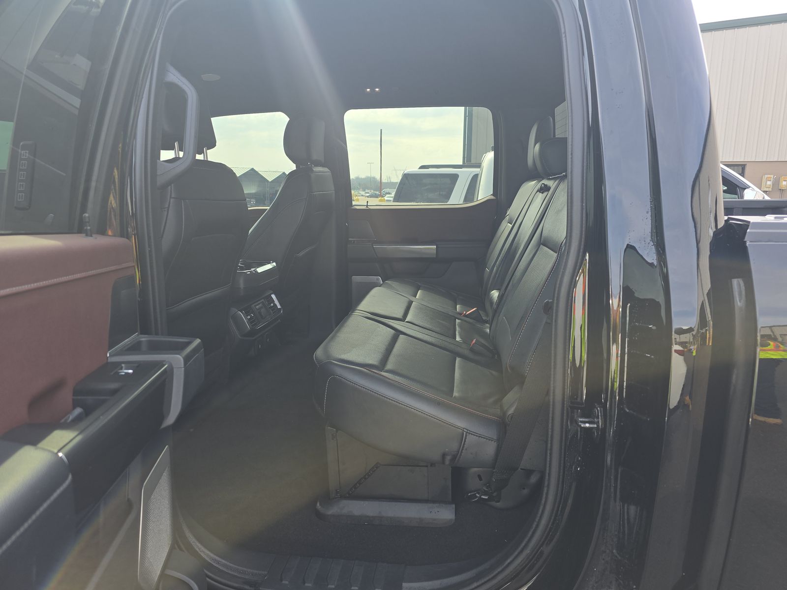 2023 Ford F-150 Hybrid Lariat AWD