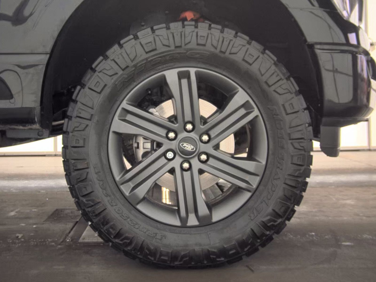 2023 Ford F-150 Hybrid Lariat AWD