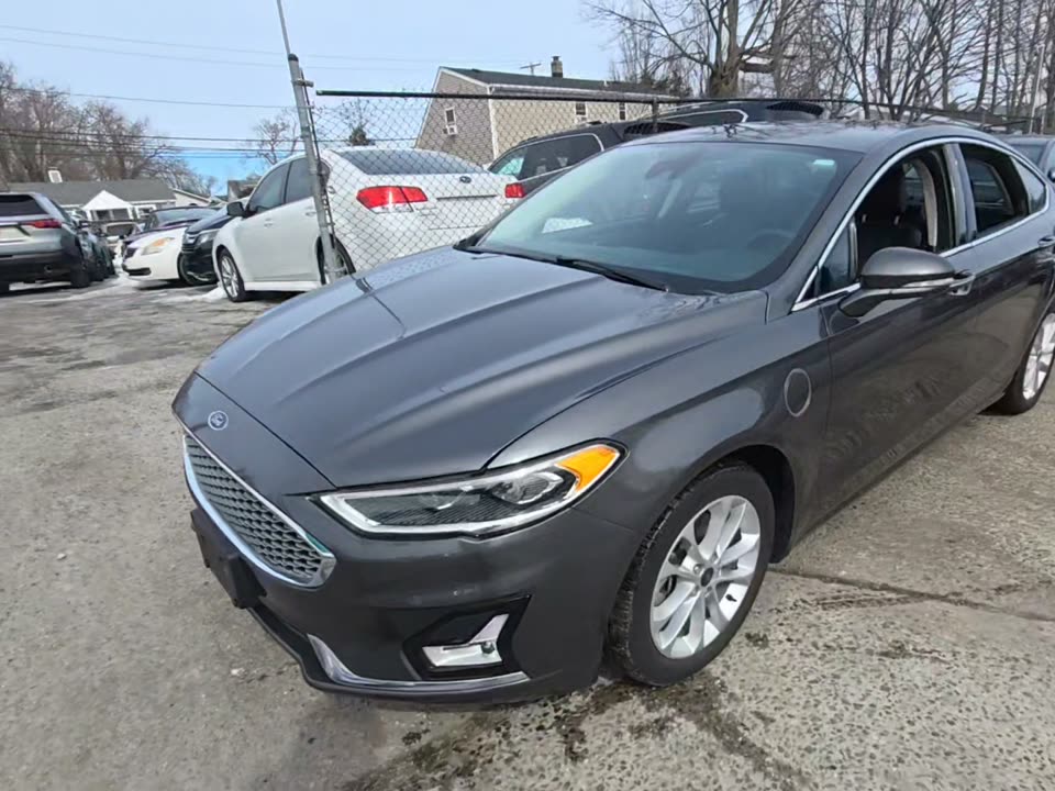2020 Ford Fusion Energi Titanium FWD