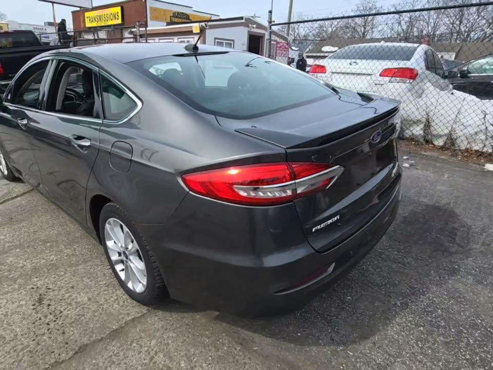 2020 Ford Fusion Energi Titanium FWD