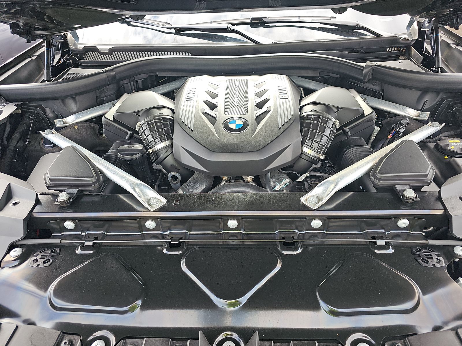 2020 BMW X7 M50i AWD