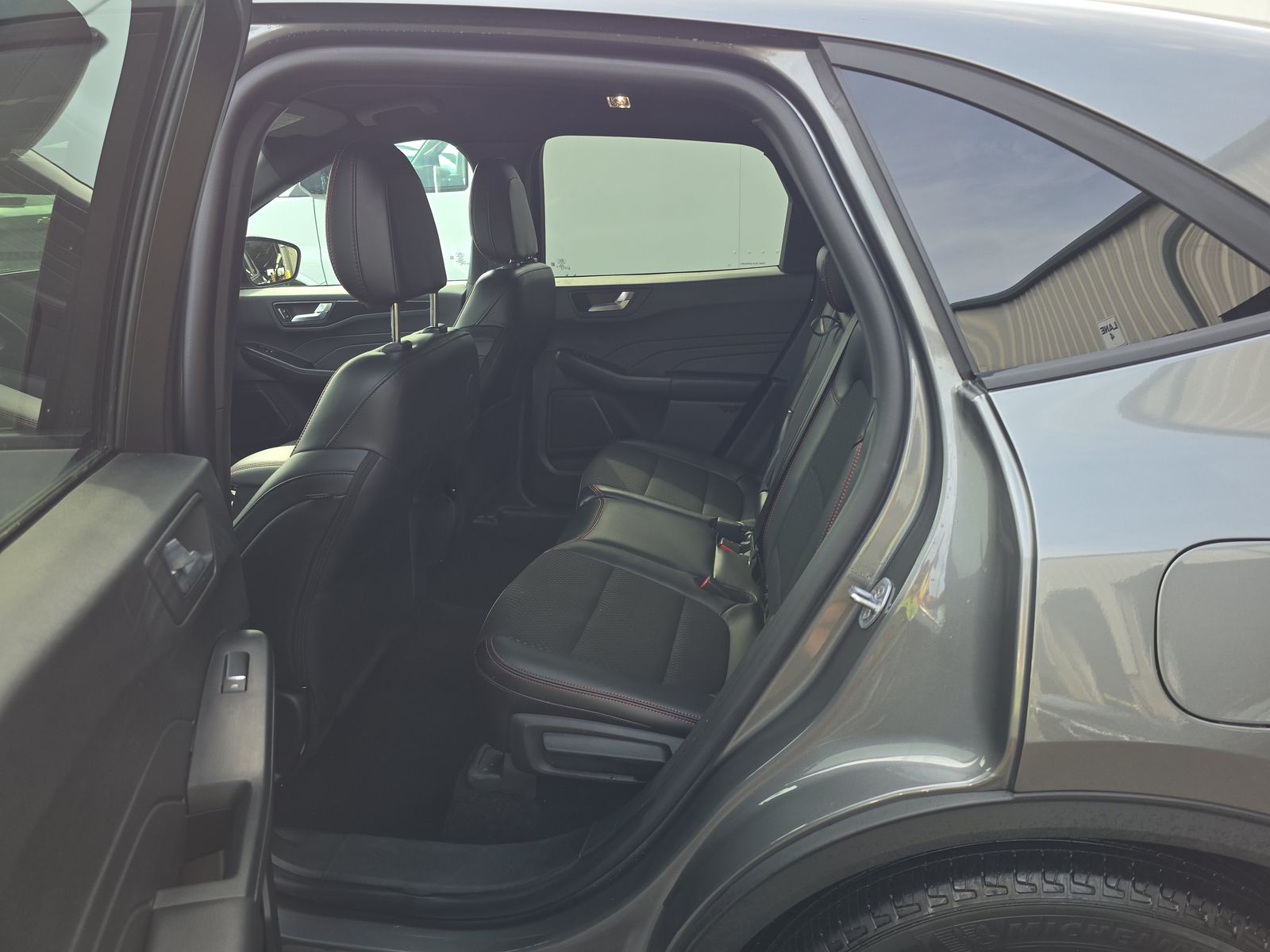 2025 Ford Escape Hybrid ST-Line Elite AWD