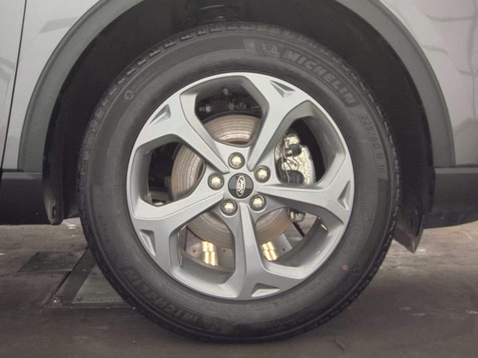 2025 Ford Escape Hybrid ST-Line Elite AWD