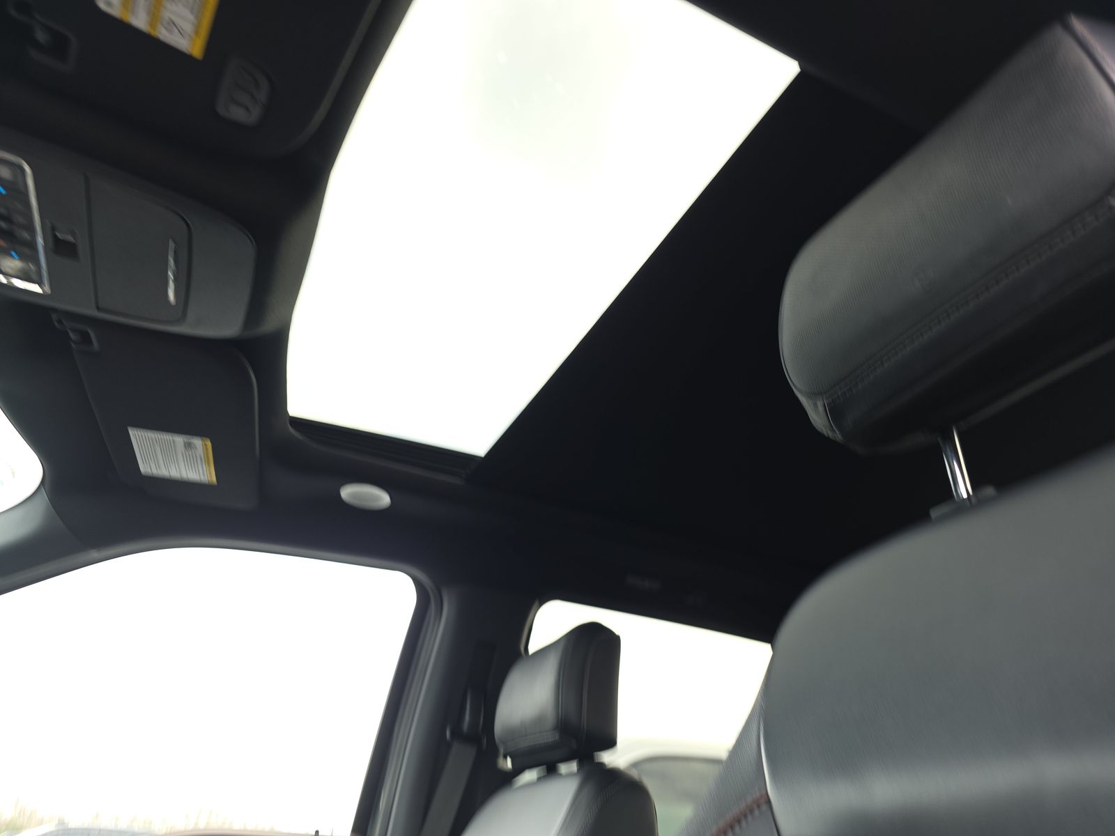 2023 Ford F-150 Hybrid Lariat AWD