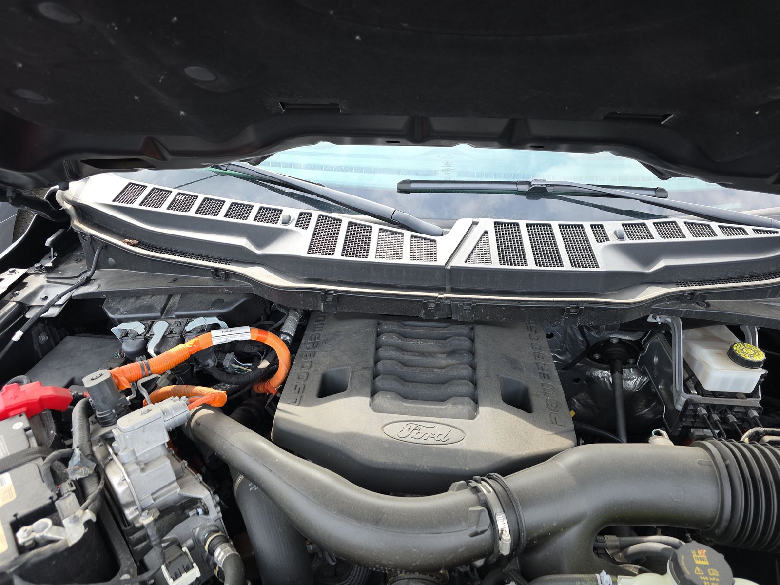 2023 Ford F-150 Hybrid Lariat AWD