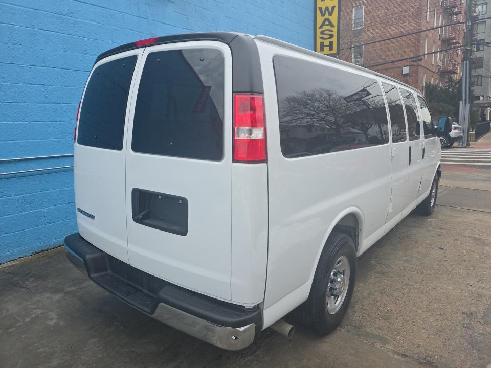 CHEVROLET RWD 3500 - 5