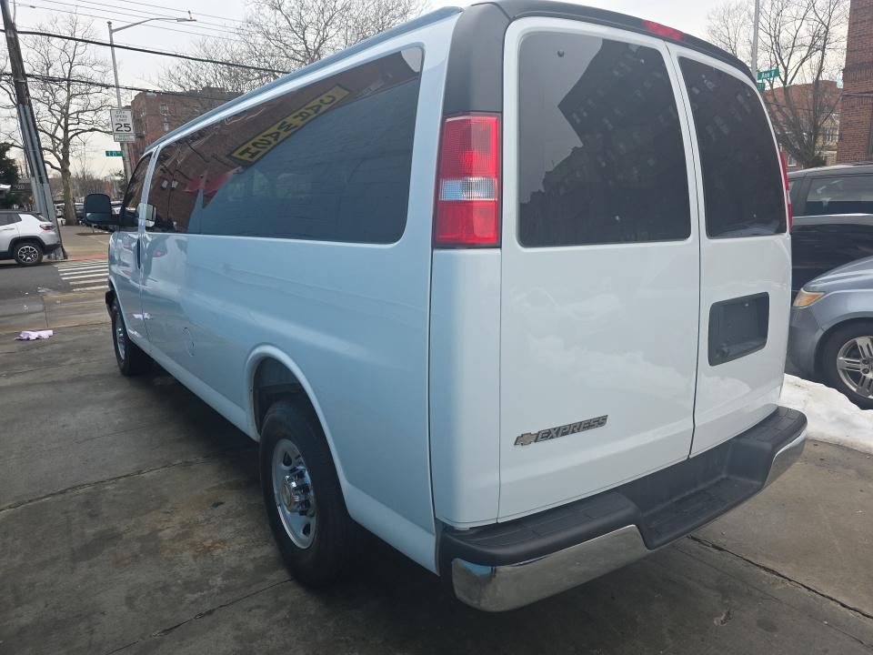 CHEVROLET RWD 3500 - 7