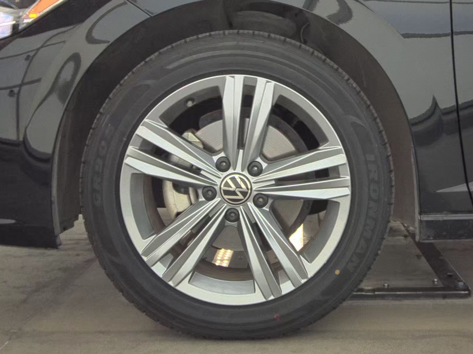 2024 Volkswagen Jetta 1.5T SE FWD