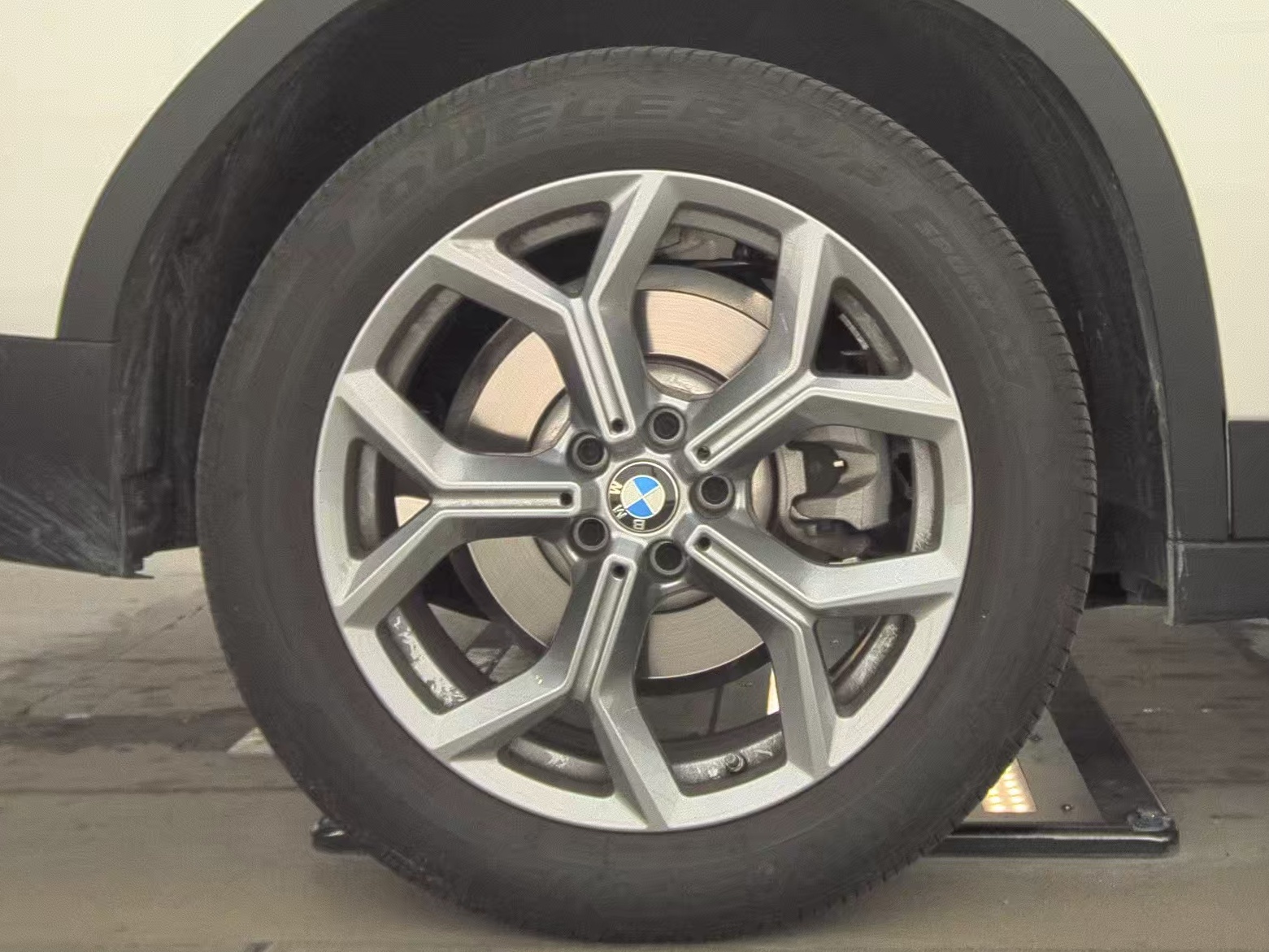 2025 BMW X4 xDrive30i AWD