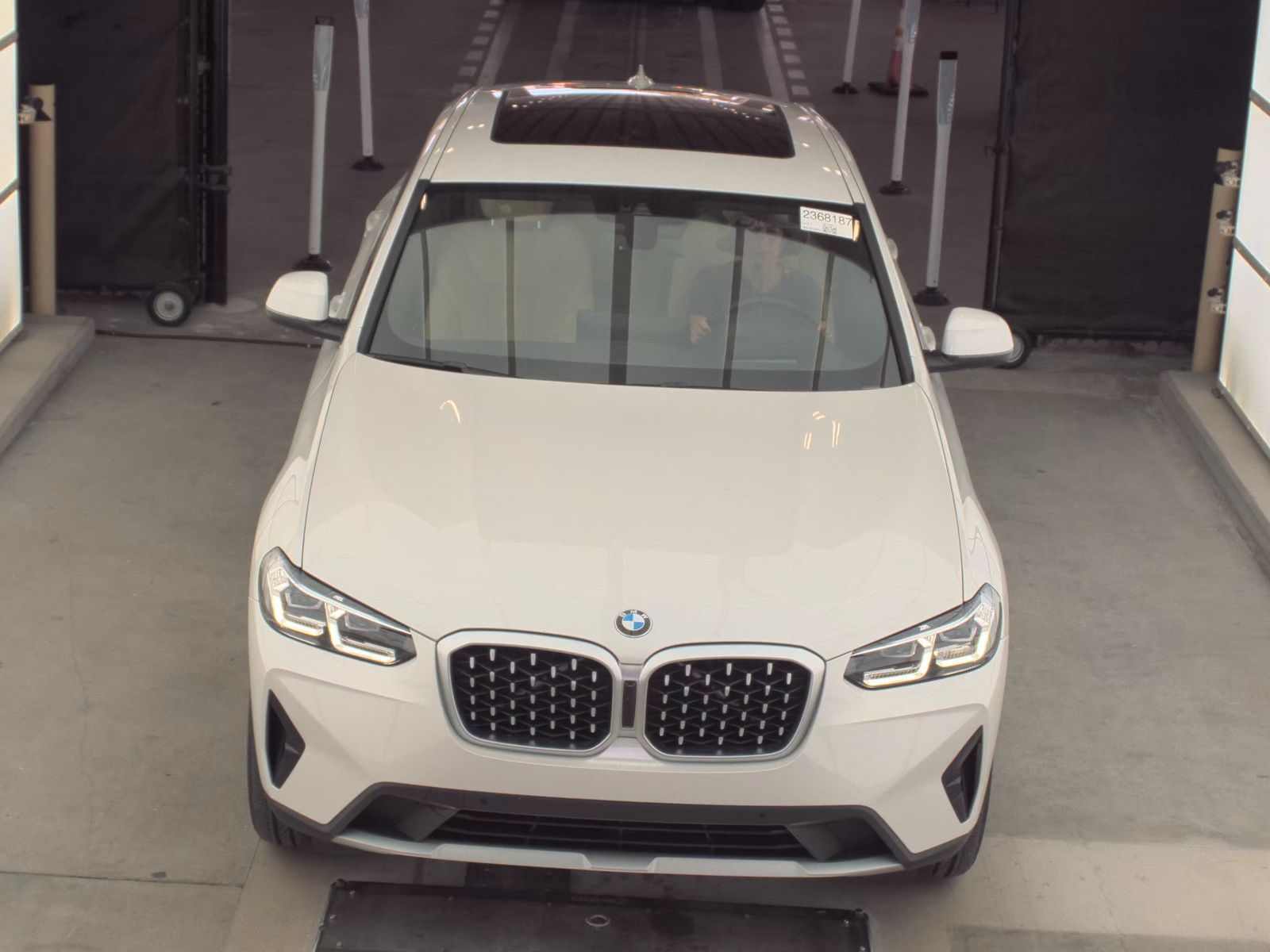 2025 BMW X4 xDrive30i AWD