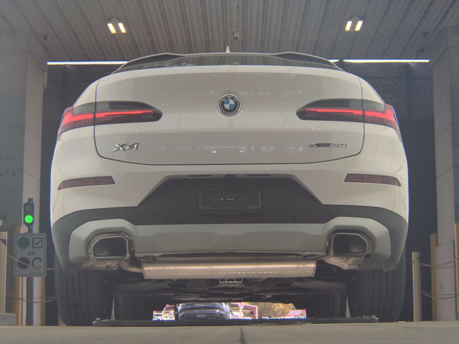 2025 BMW X4 xDrive30i AWD