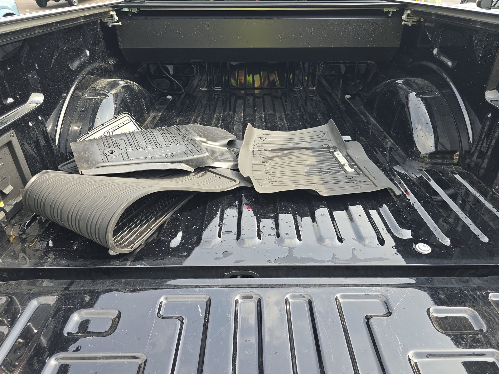 2025 Ford F-150 Lariat AWD