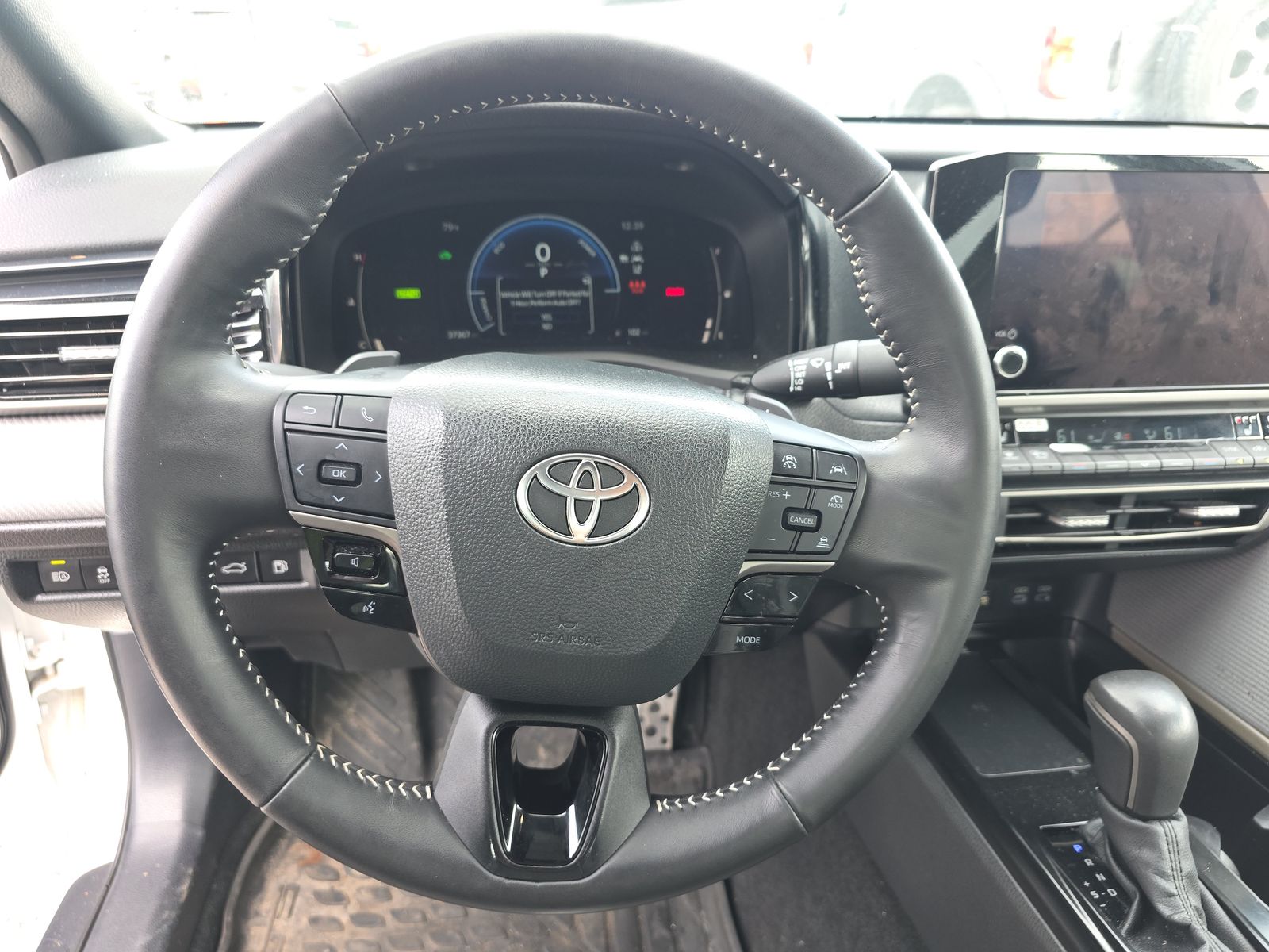 2025 Toyota Camry SE AWD