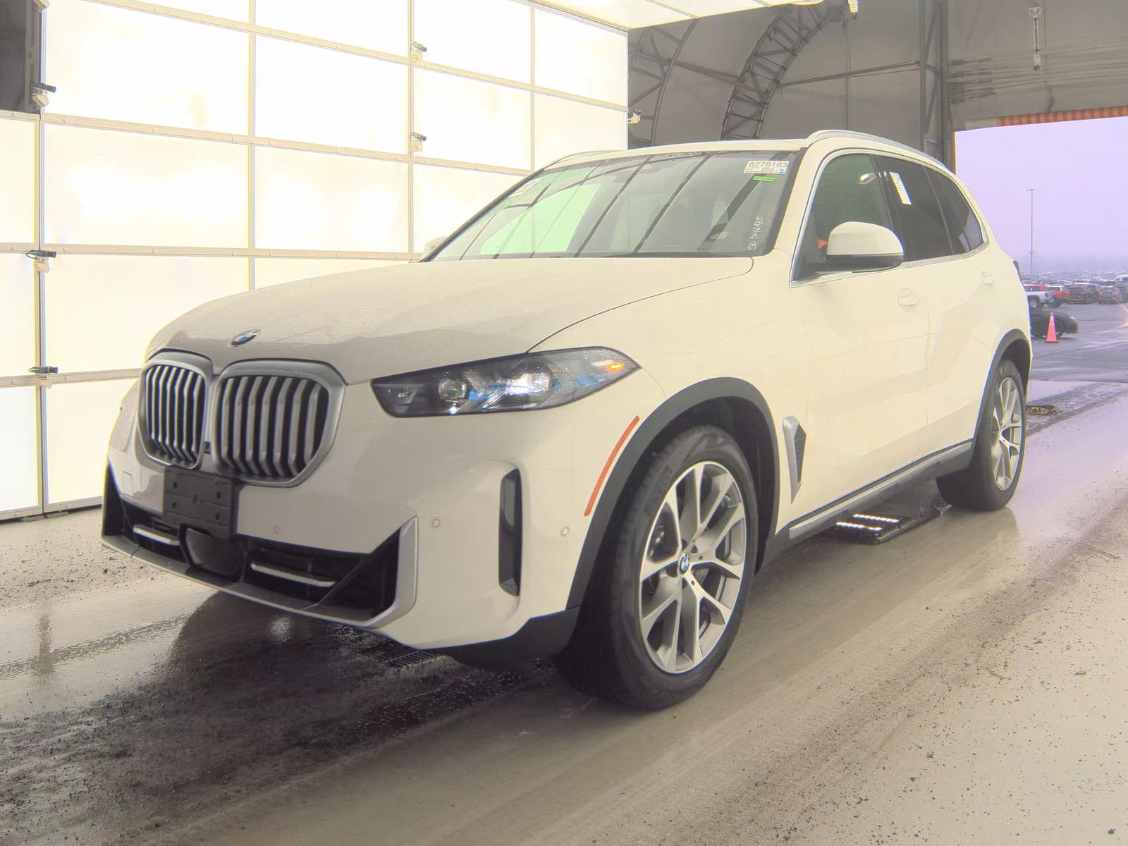 2025 BMW X5 xDrive40i AWD