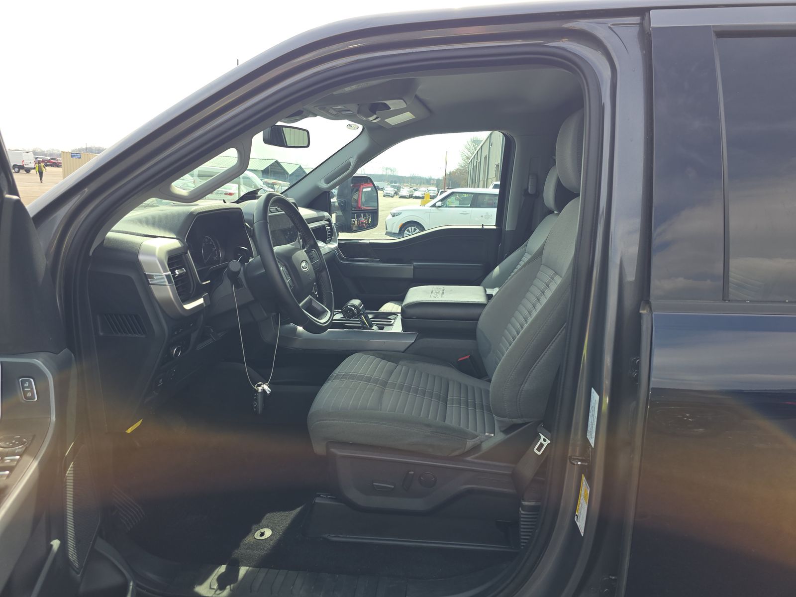 2023 Ford F-150 XLT AWD