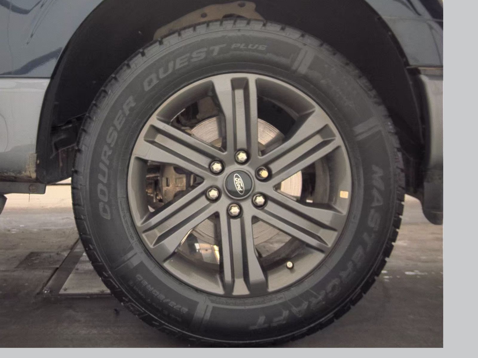 2023 Ford F-150 XLT AWD