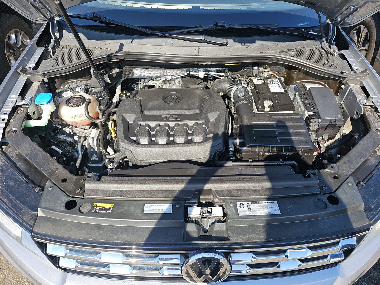 2020 Volkswagen Tiguan 2.0T SE FWD