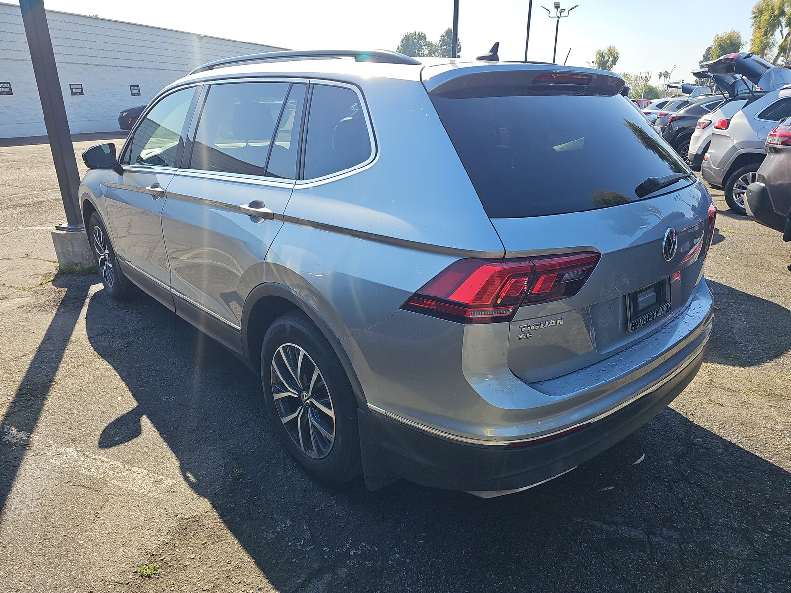 2020 Volkswagen Tiguan 2.0T SE FWD