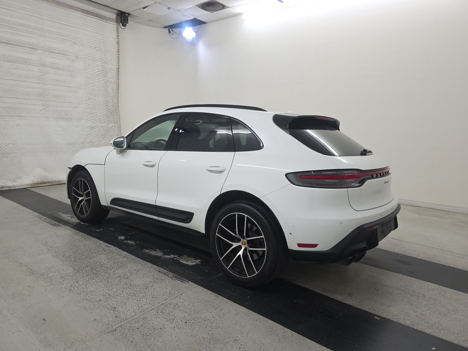 2022 Porsche Macan Base AWD